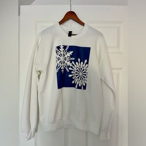 Gildan White and Blue Snowflake Crewneck Sweater